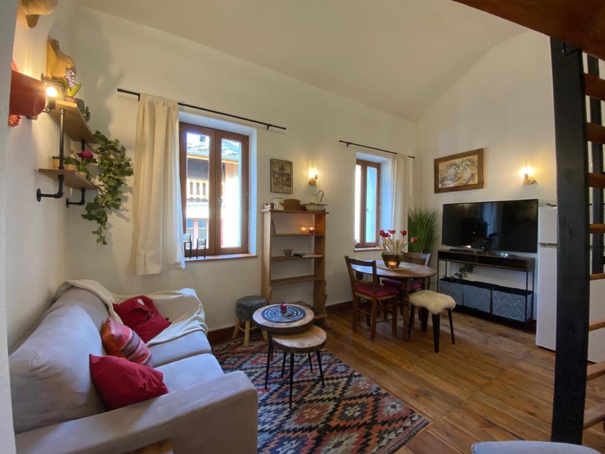 Apartamento Duplex Cosy Au Coeur De Barcelonnette Exterior foto
