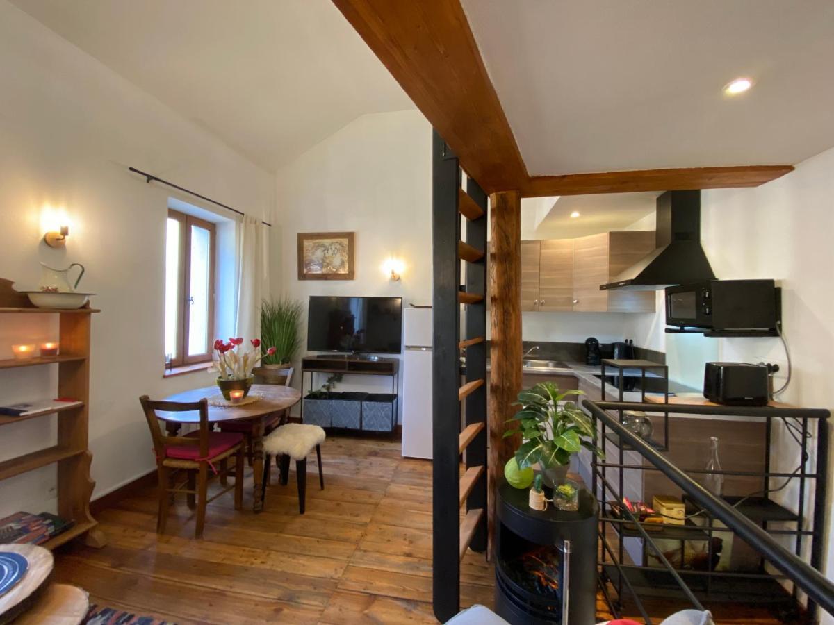 Apartamento Duplex Cosy Au Coeur De Barcelonnette Exterior foto